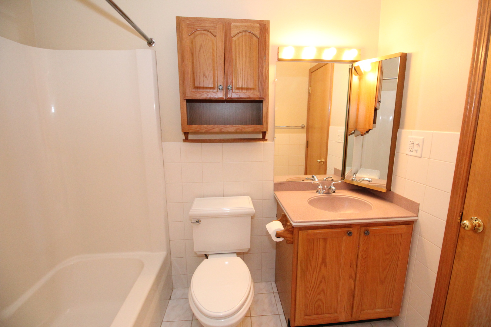 725 Shepard Court Gurnee, IL 60031 - Photo 6 of 14