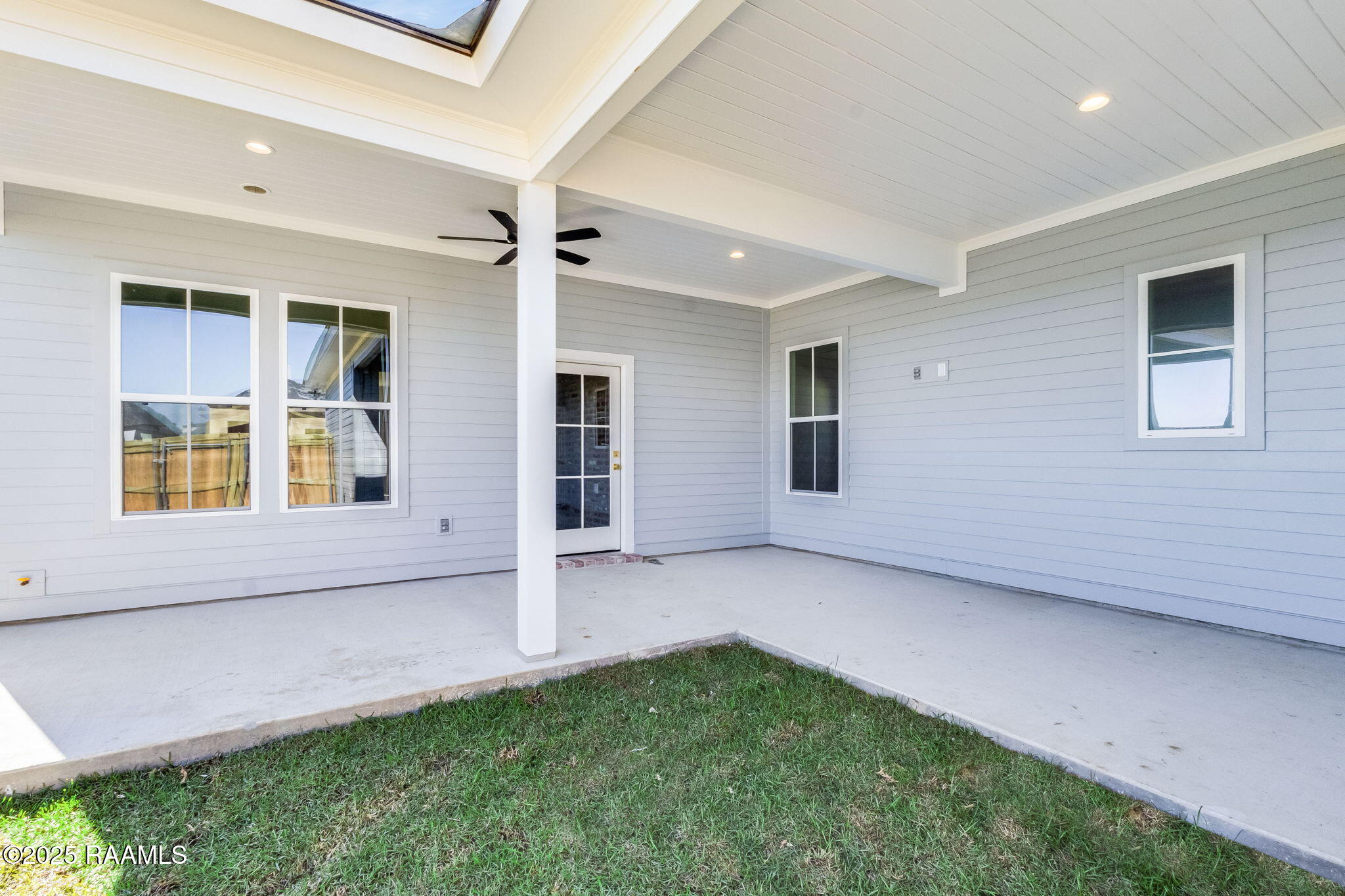 115 Appleton Lane Youngsville, LA 70592 - Photo 31 of 41 25-web-or-mls-115 Appleton Lane-25