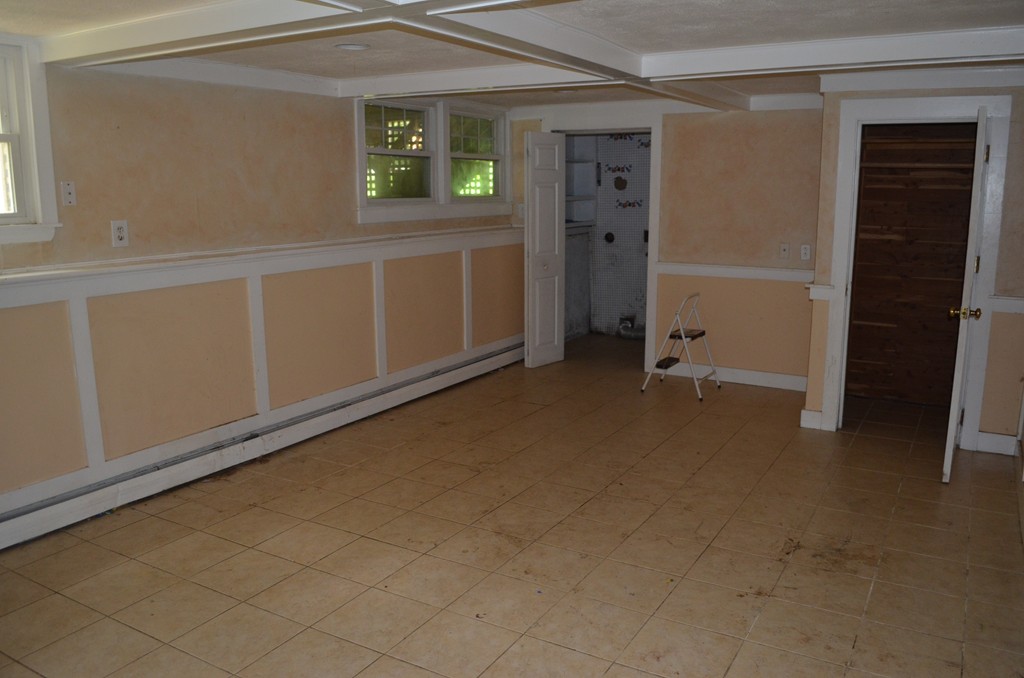 181 Topsfield Road Boxford, MA 01921 - Photo 14 of 17 Gallery Image 14