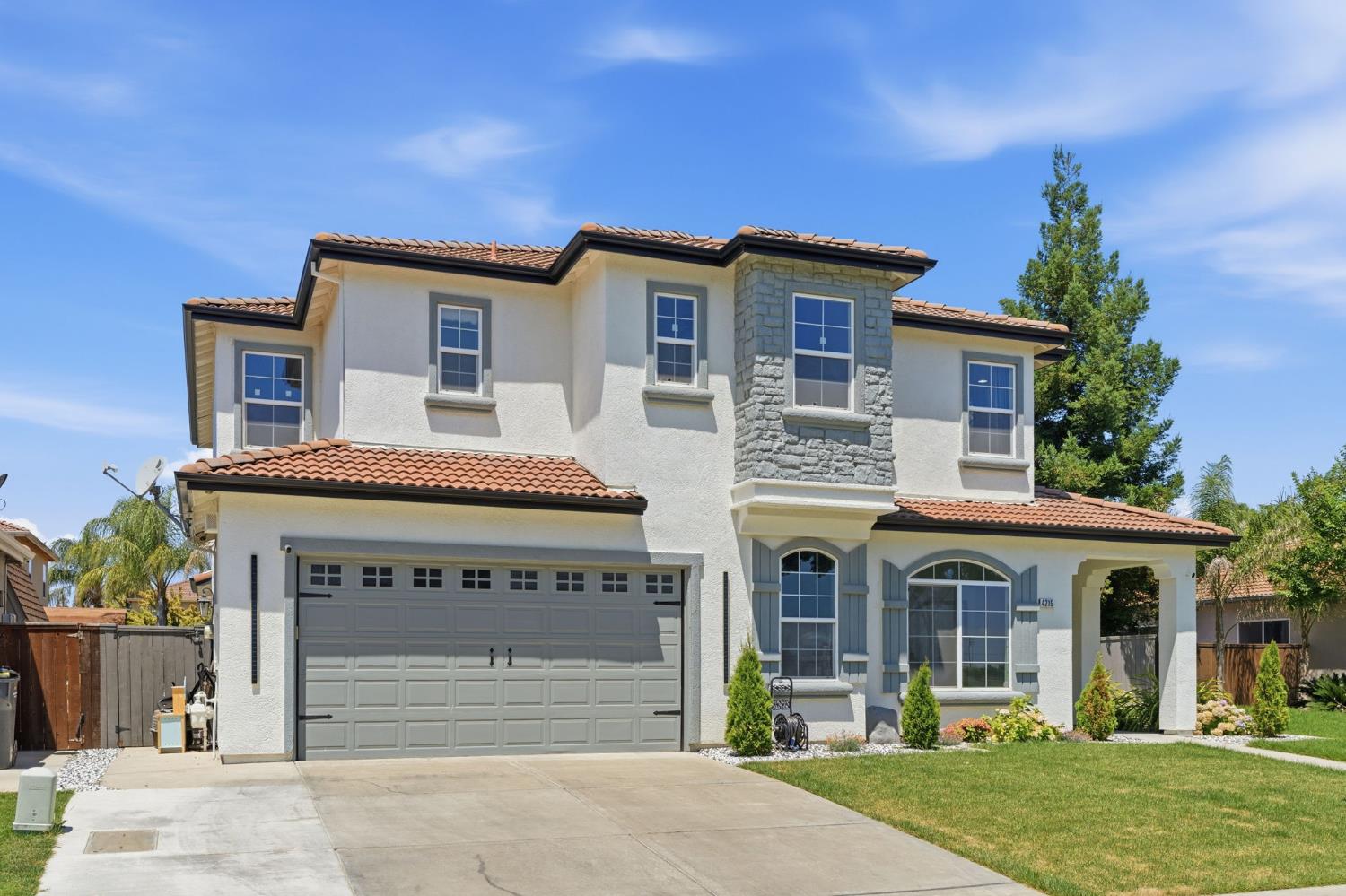 4215 Riopel Avenue Denair, CA 95316 - Photo 3 of 53
