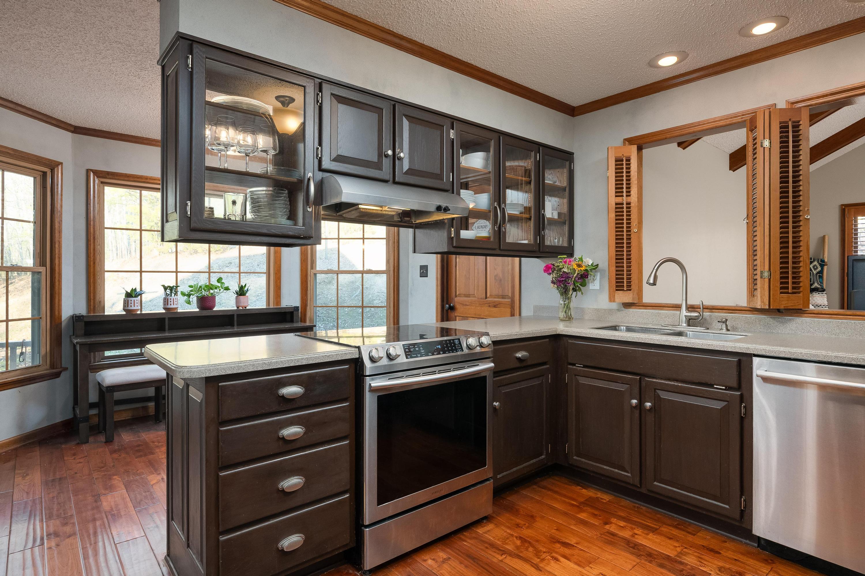 345 Potter Place Road Northwest Charleston, TN 37310 - Photo 11 of 39 2026_01_January_345_Potter_Place_Rd_NW_0