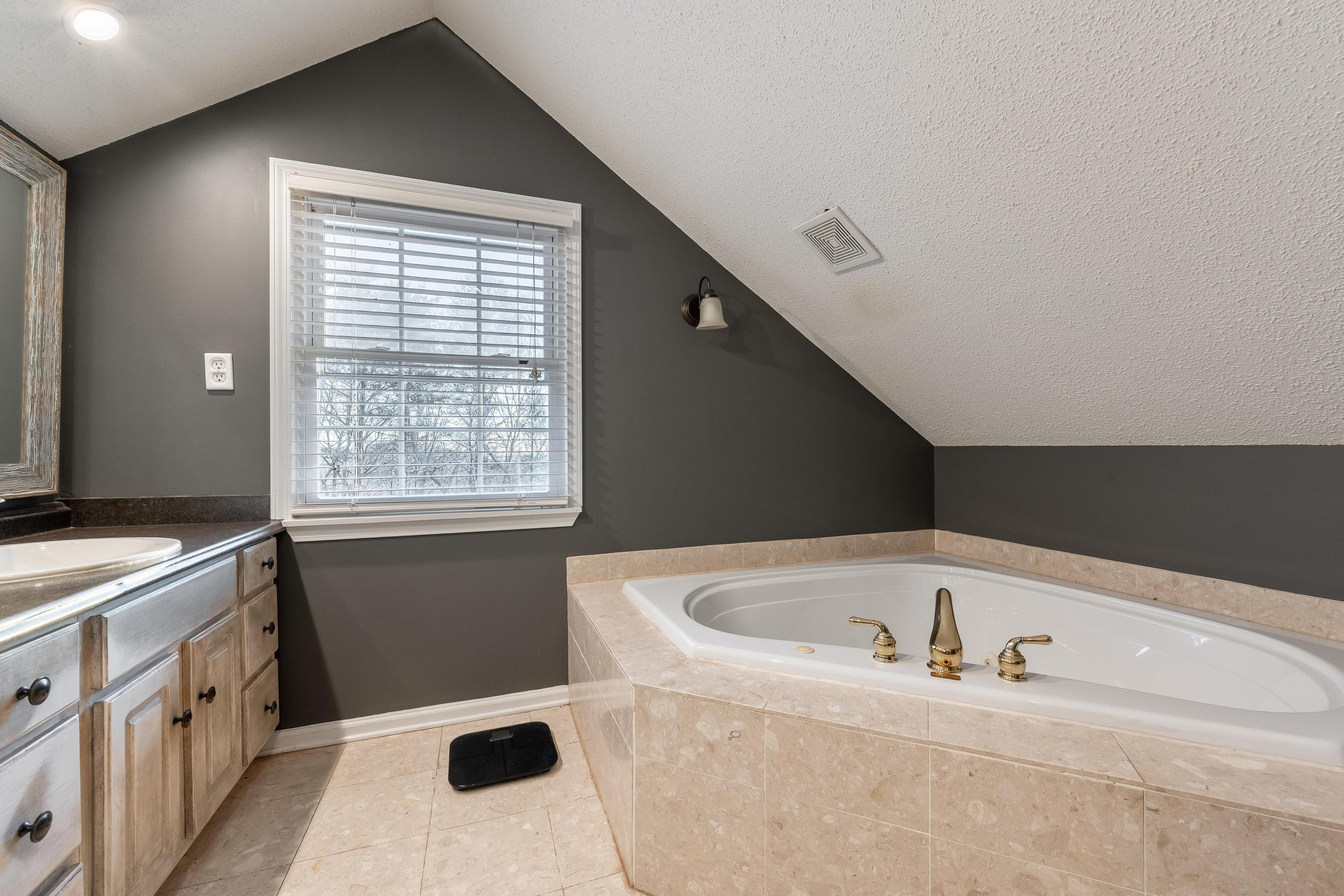 345 Potter Place Road Northwest Charleston, TN 37310 - Photo 17 of 39 2026_01_January_345_Potter_Place_Rd_NW_0