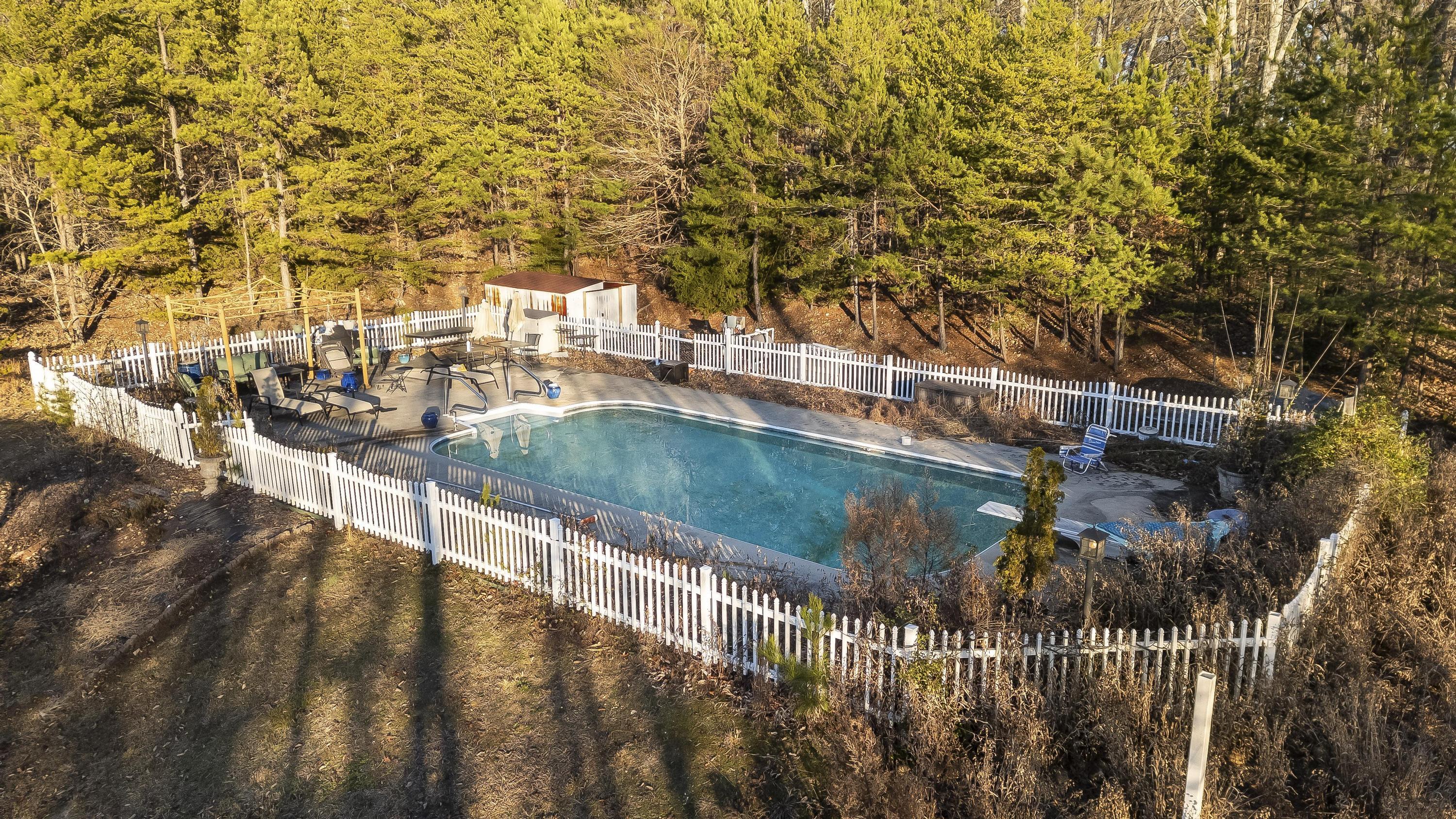 345 Potter Place Road Northwest Charleston, TN 37310 - Photo 29 of 39 2025_12_December_345_Potter_Place_Rd_000