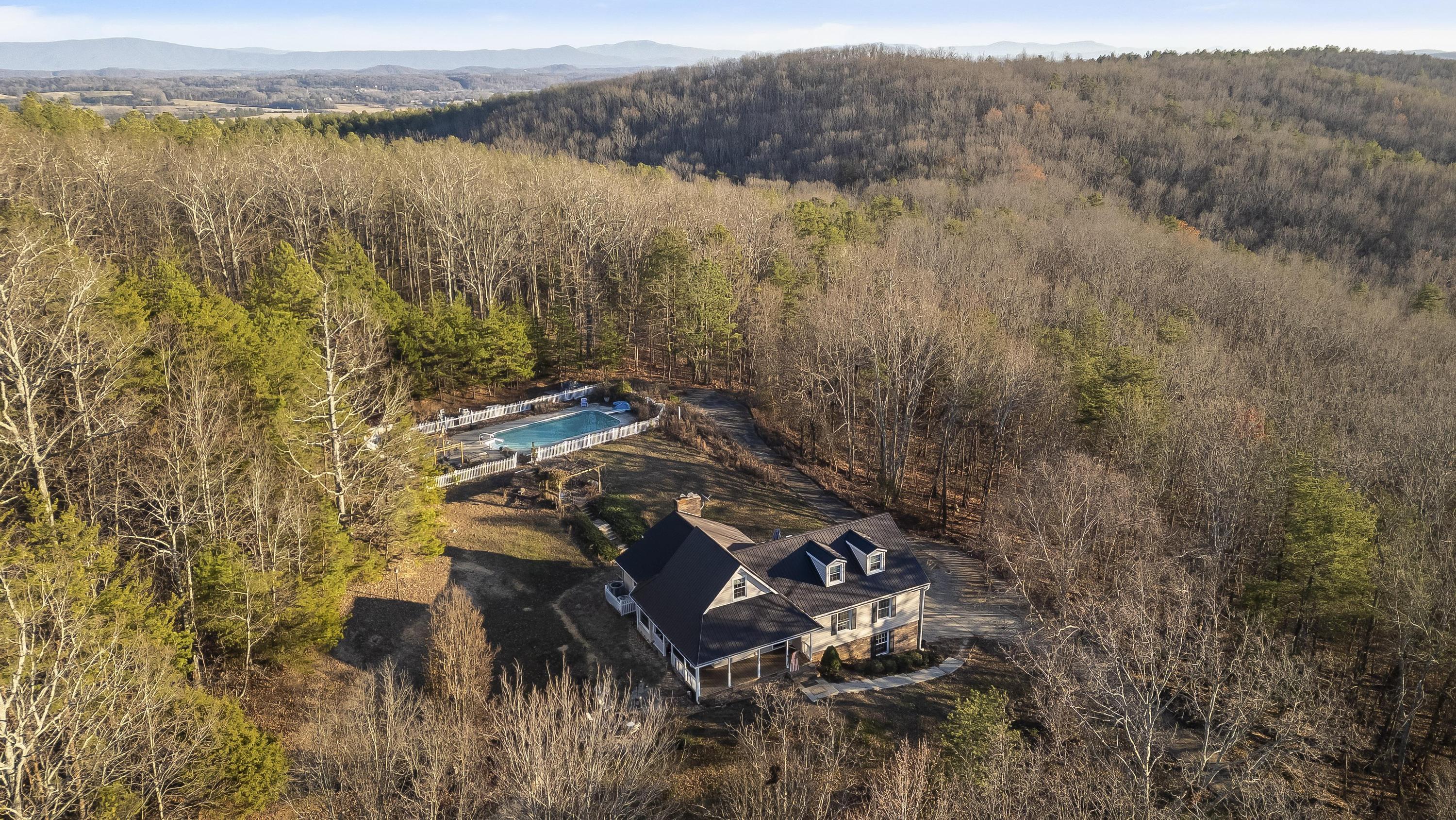 345 Potter Place Road Northwest Charleston, TN 37310 - Photo 31 of 39 2025_12_December_345_Potter_Place_Rd_000