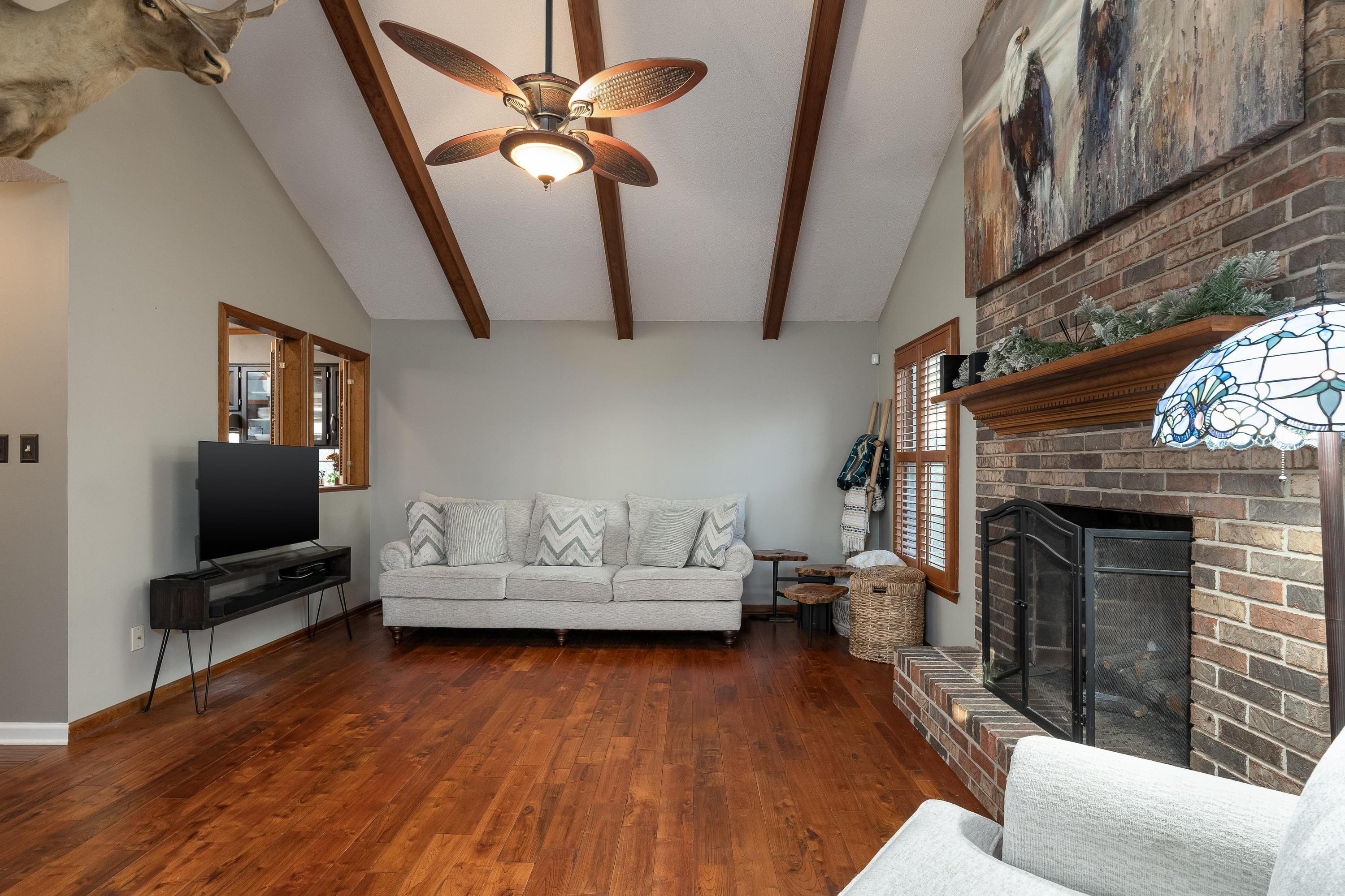 345 Potter Place Road Northwest Charleston, TN 37310 - Photo 7 of 39 2026_01_January_345_Potter_Place_Rd_NW_0