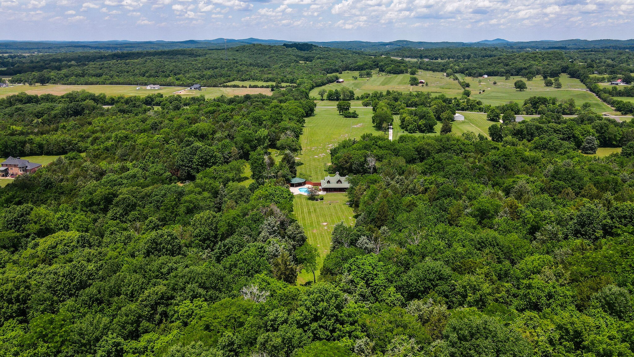 618 Greenvale Road Lebanon, TN 37090 - Photo 43 of 48 a view of outdoor space and mountain view