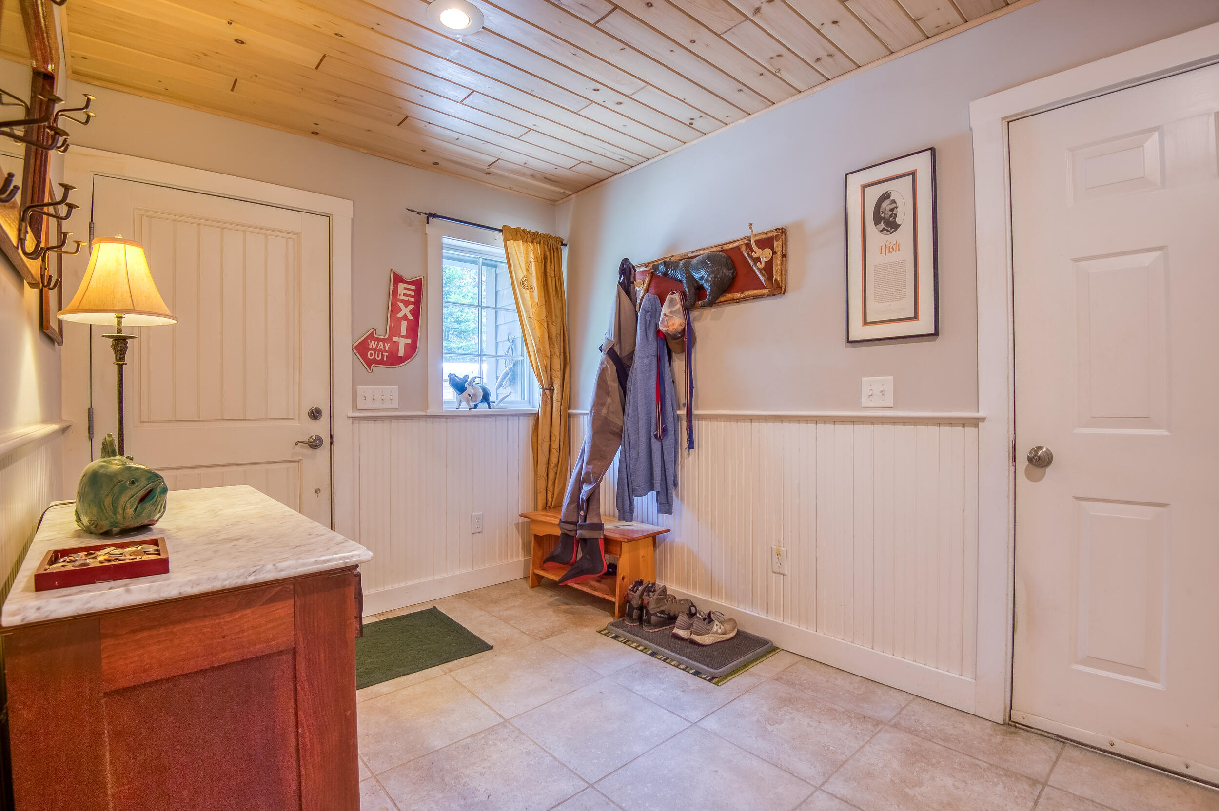 36 Chestnut Lane Rangeley, ME 04970 - Photo 12 of 54 _JRV9827_HDR