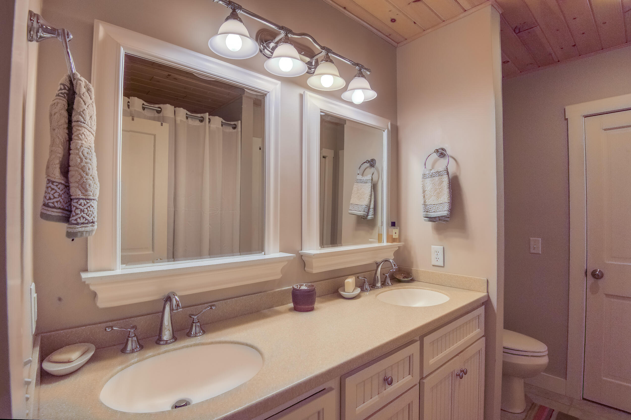 36 Chestnut Lane Rangeley, ME 04970 - Photo 30 of 54 _JRV9929_HDR