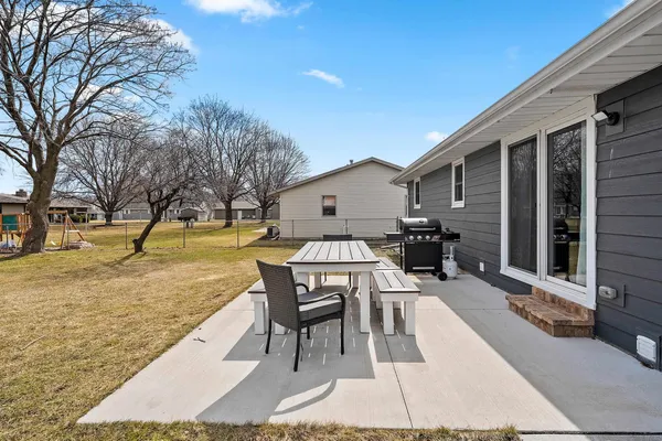 $675,000 | 1855 St Agnes Drive, Green Bay, WI 54304