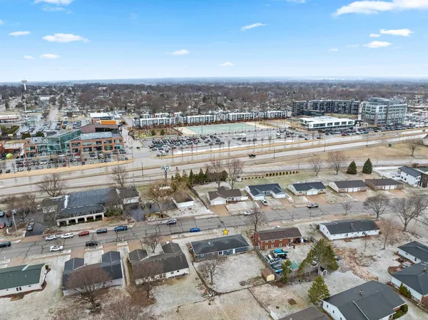 $675,000 | 1855 St Agnes Drive, Green Bay, WI 54304