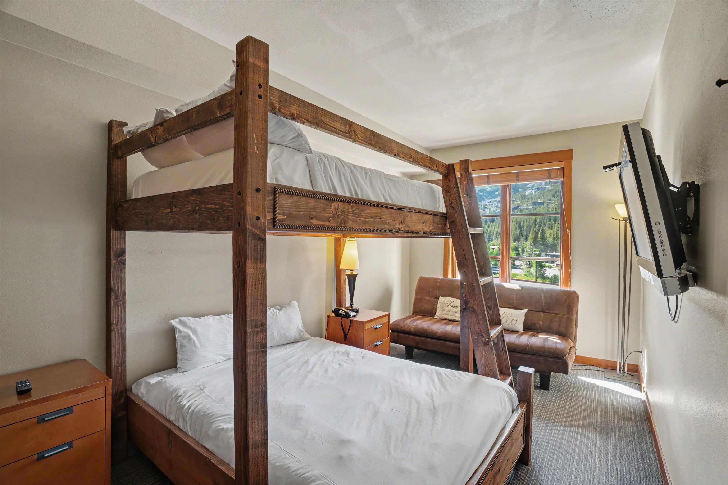 1850 Village South Road, Unit 4417 Olympic Valley, CA 96146 - Photo 18 of 27