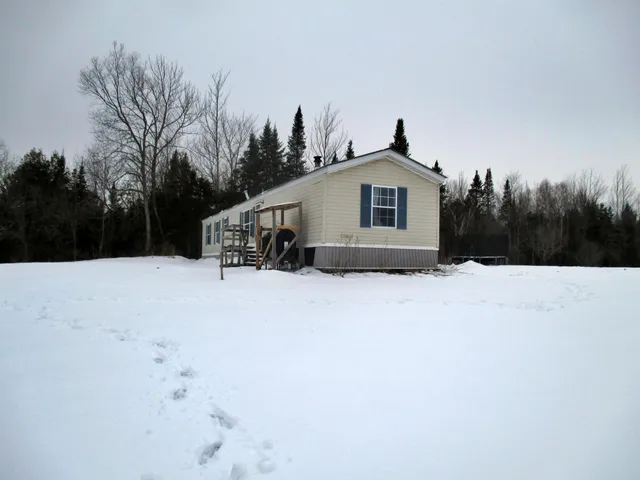 $249,900 | 1308 Number 12 Road, Newport Town, VT 05857