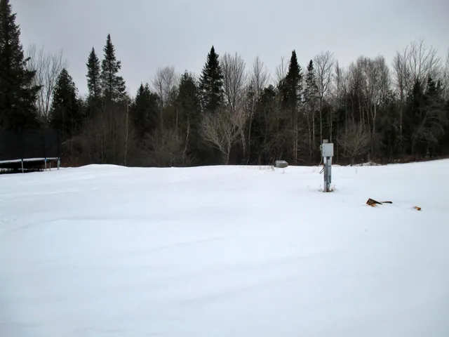 $249,900 | 1308 Number 12 Road, Newport Town, VT 05857