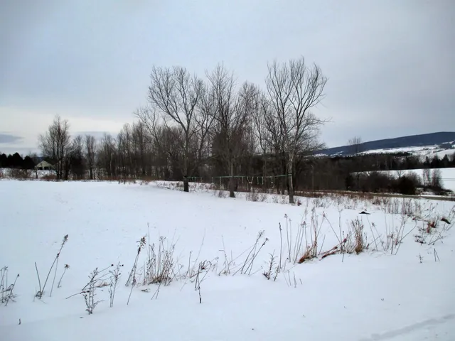 $249,900 | 1308 Number 12 Road, Newport Town, VT 05857