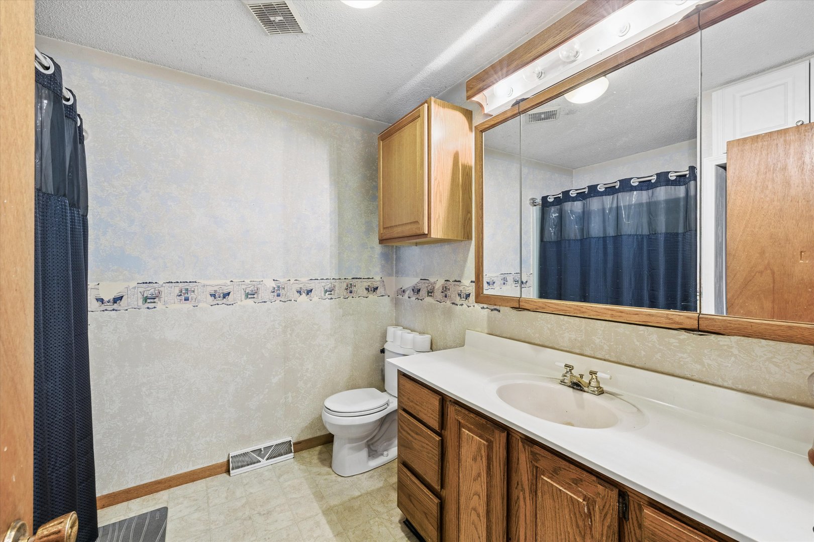 4344 Main Street Andover, IA 52701 - Photo 19 of 23