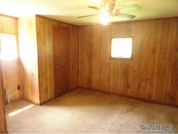 1532 Newfound Road Leicester, NC 28748 - Photo 18 of 20