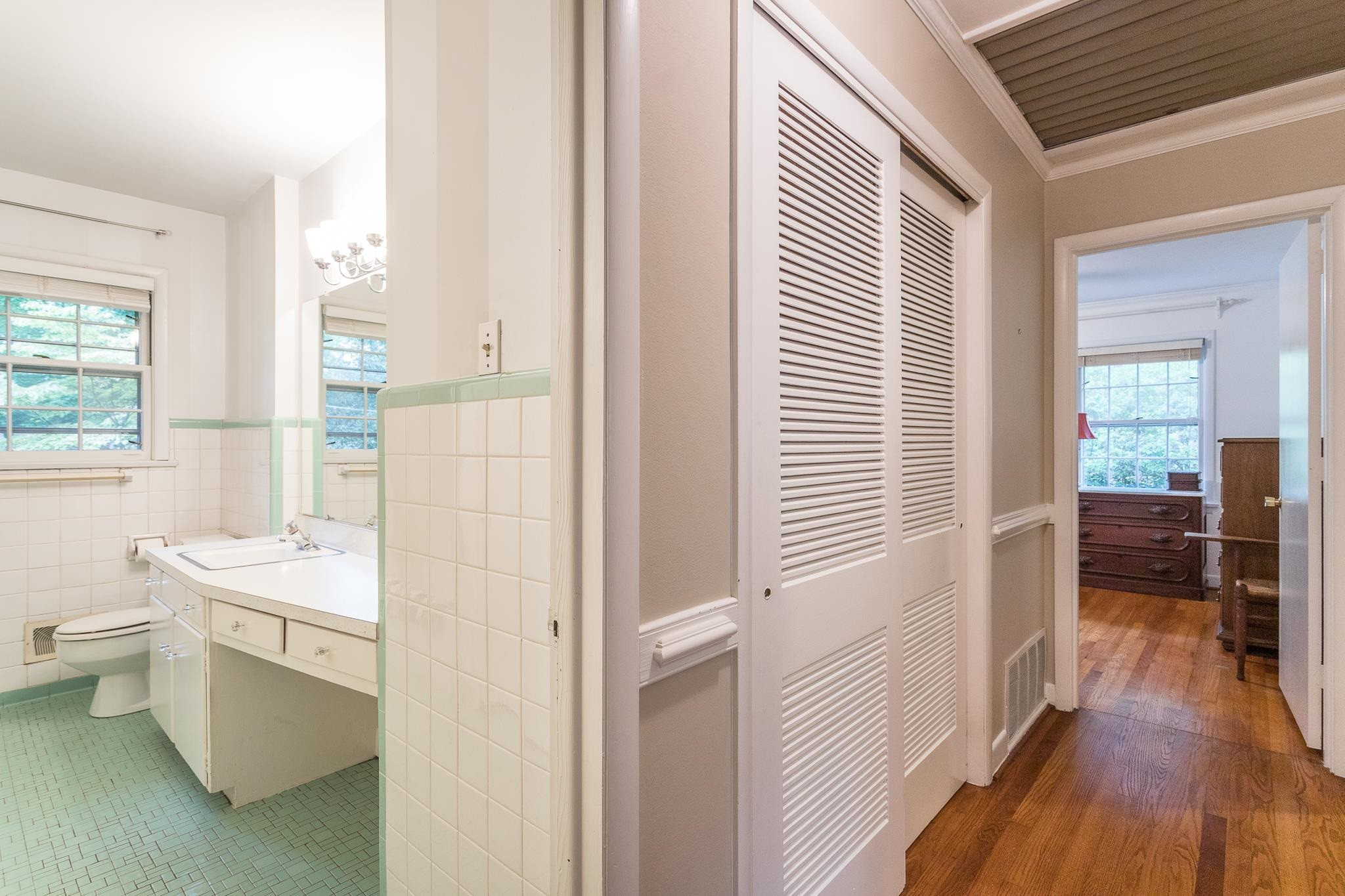 3713 Corbin Street Raleigh, NC 27612 - Photo 18 of 32 Photo 18