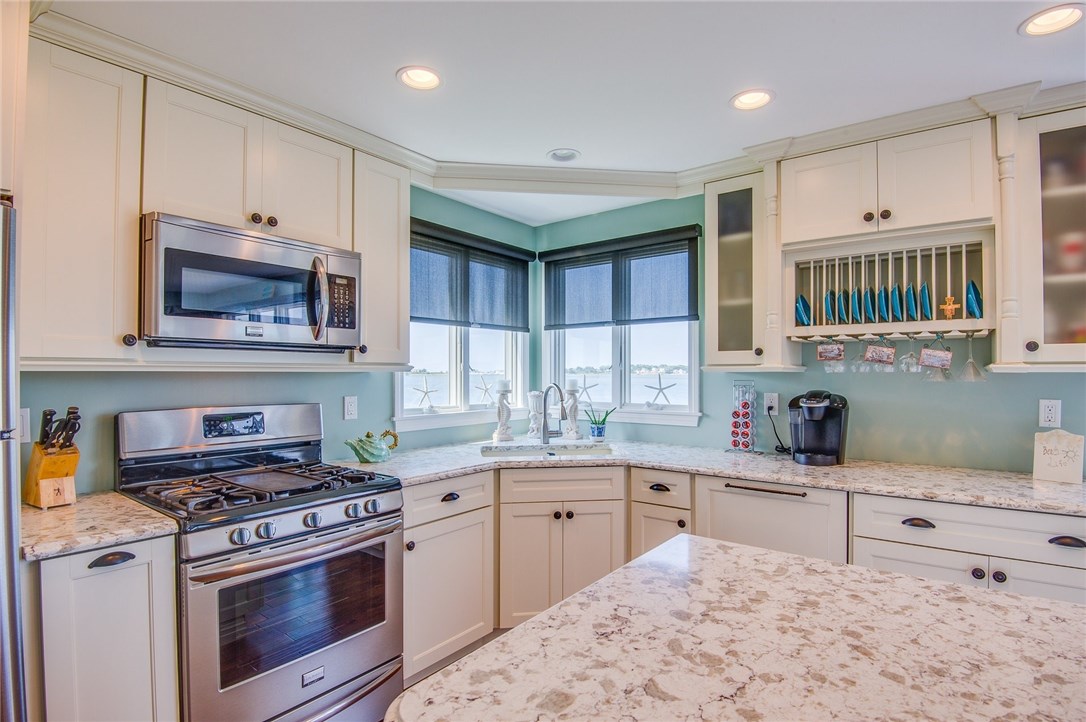 5 Sand Piper Road Narragansett, RI 02882 - Photo 13 of 33 Gallery Image 13