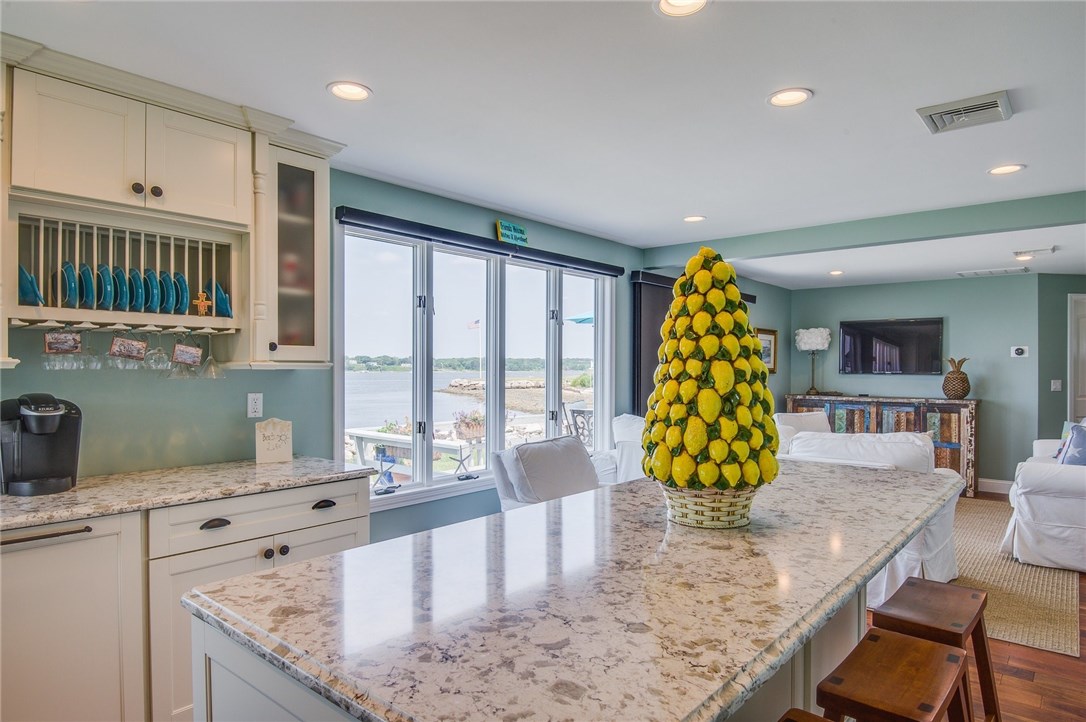 5 Sand Piper Road Narragansett, RI 02882 - Photo 14 of 33 Gallery Image 14