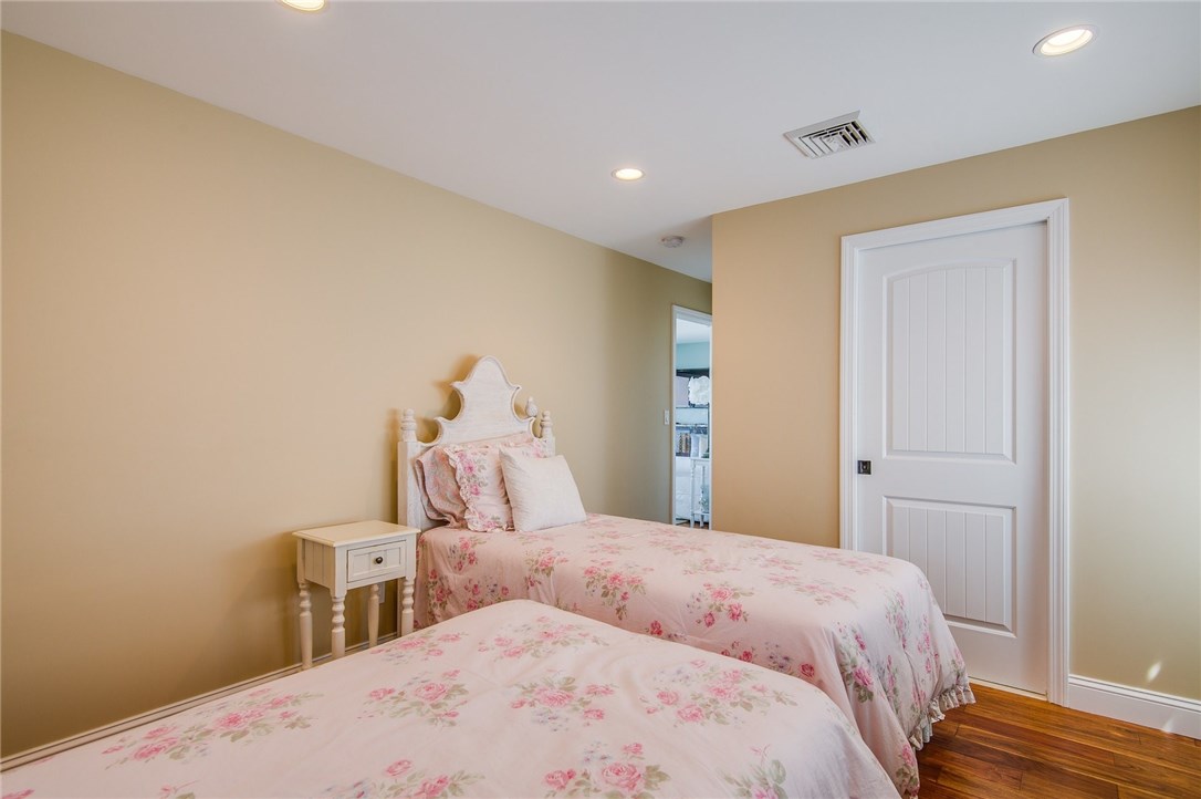 5 Sand Piper Road Narragansett, RI 02882 - Photo 21 of 33 Gallery Image 21