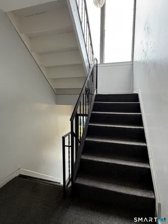 $1,350 | 179 Elm Street, Unit 12, West Haven, CT 06516