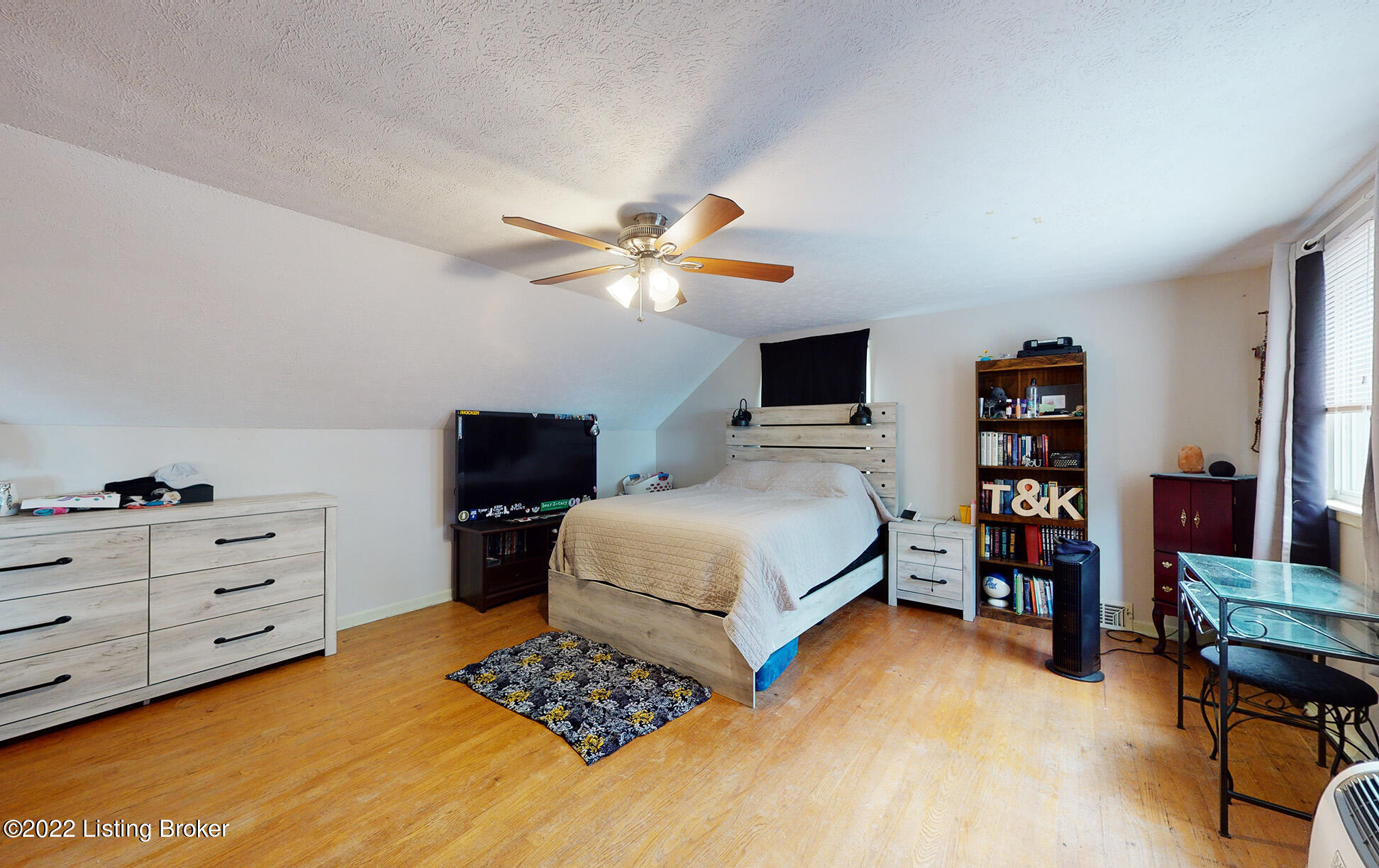 6504 Ridge Cliff Road Louisville, KY 40228 - Photo 35 of 61 6504-Ridge-Cliff-Rd_046