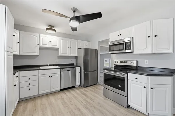 $160,000 | 5631 Cambridge Avenue, Kansas City, MO 64129