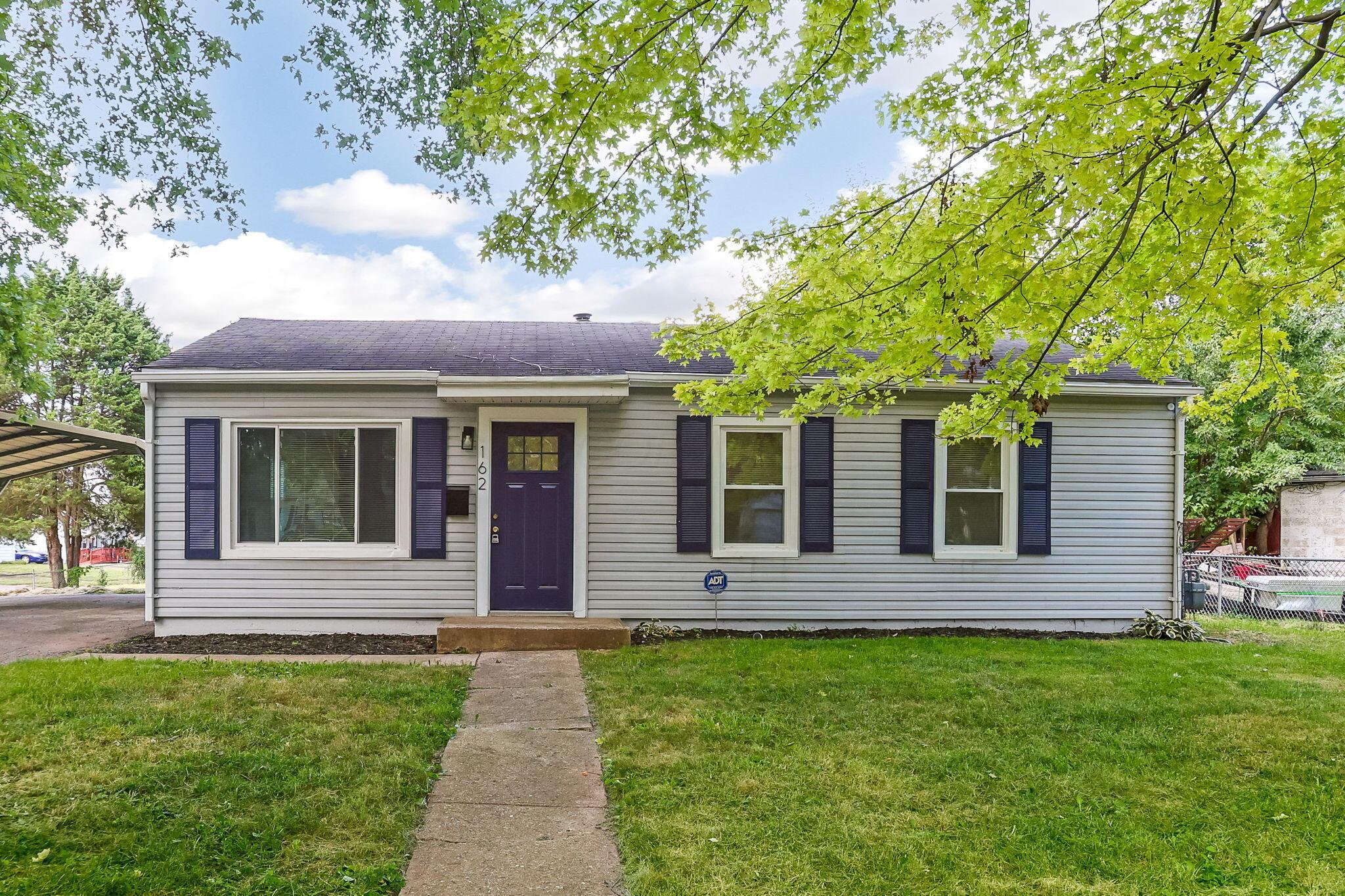 162 Phelps Road Columbus, OH 43207 - Photo 2 of 50 2-web-or-mls-7W3A4548 - Copy