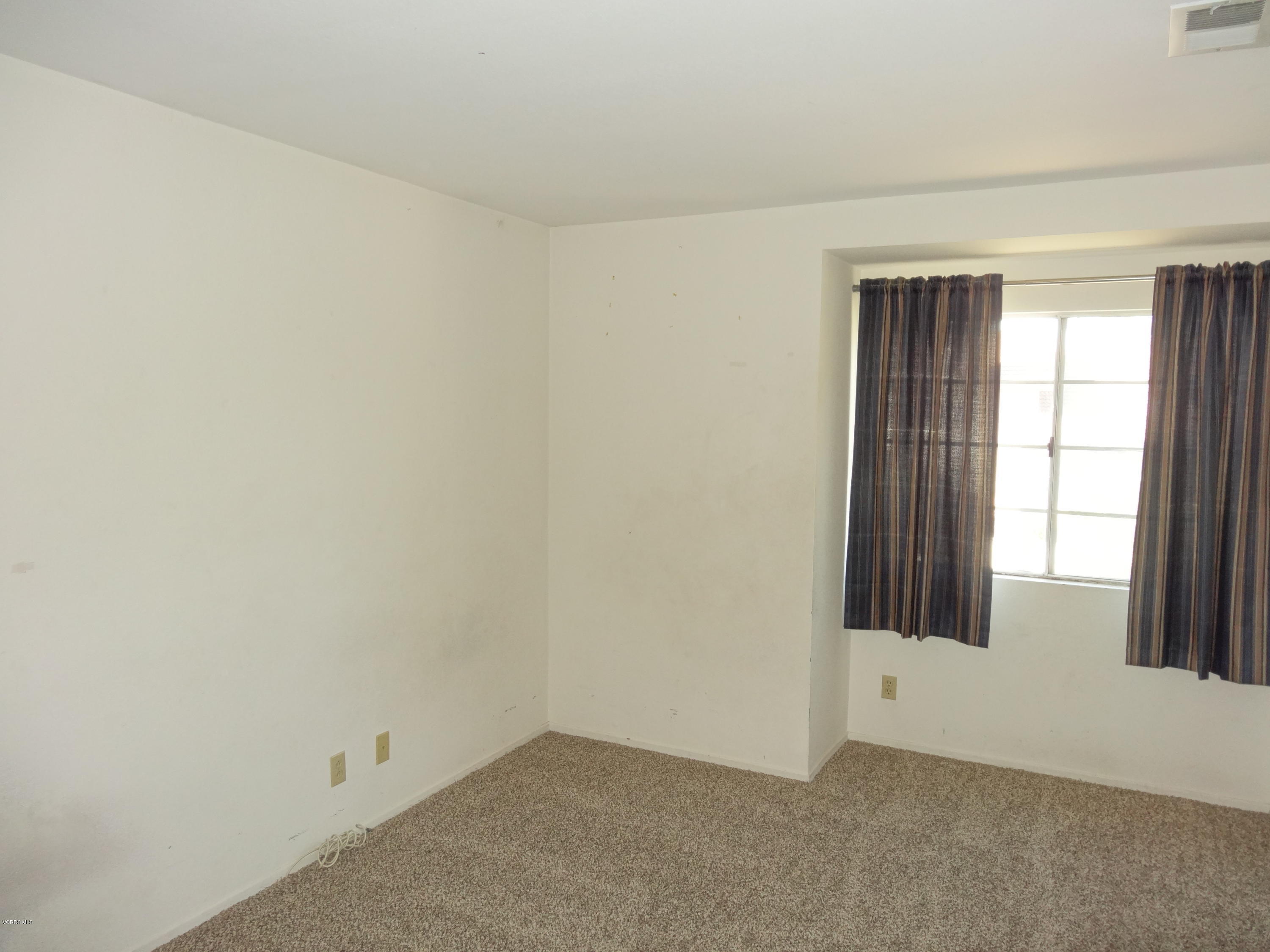 32 Valley Crest Road Simi Valley, CA 93065 - Photo 25 of 39 an empty room with windows