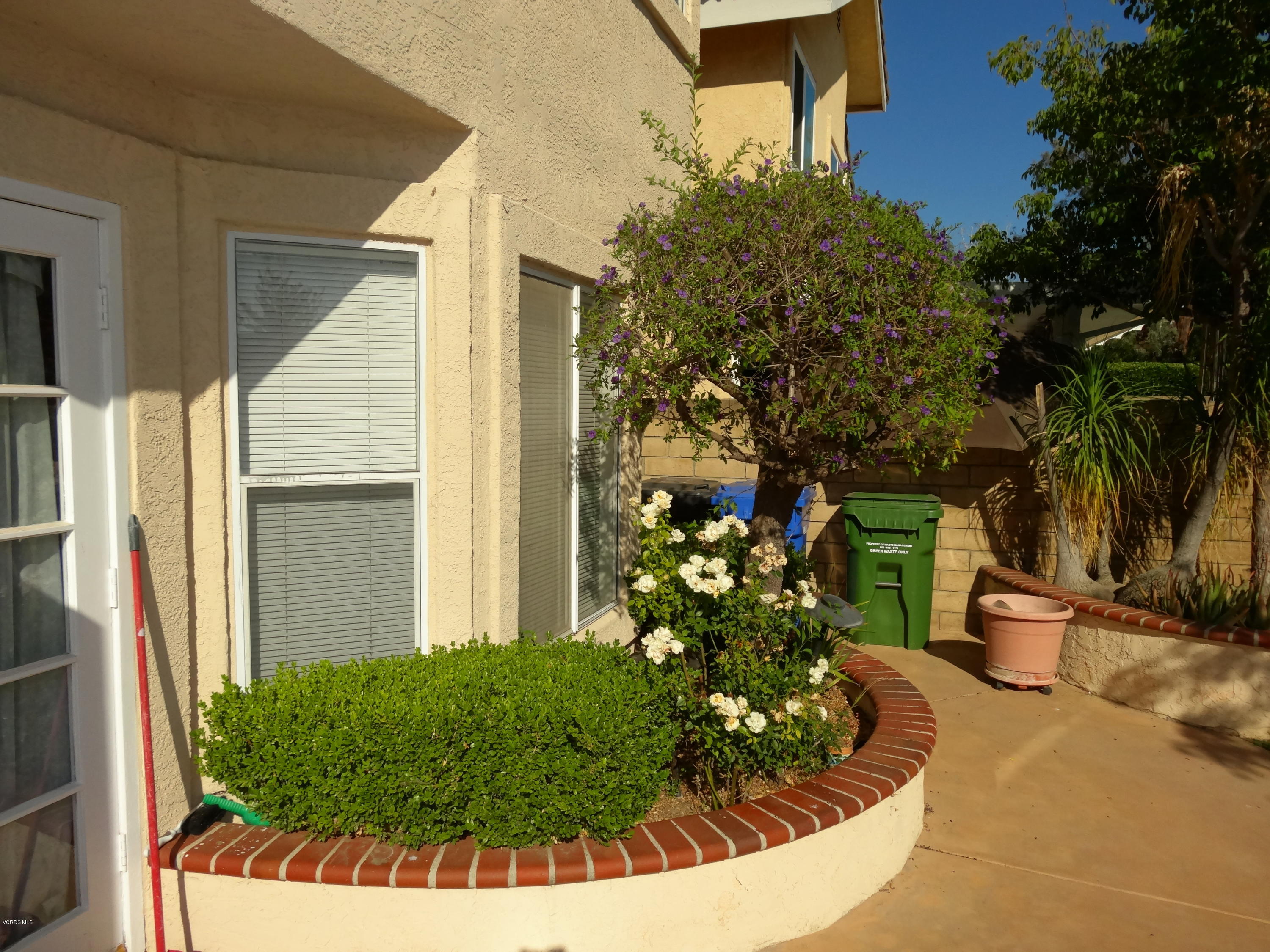 32 Valley Crest Road Simi Valley, CA 93065 - Photo 31 of 39 a view of a interior of the house
