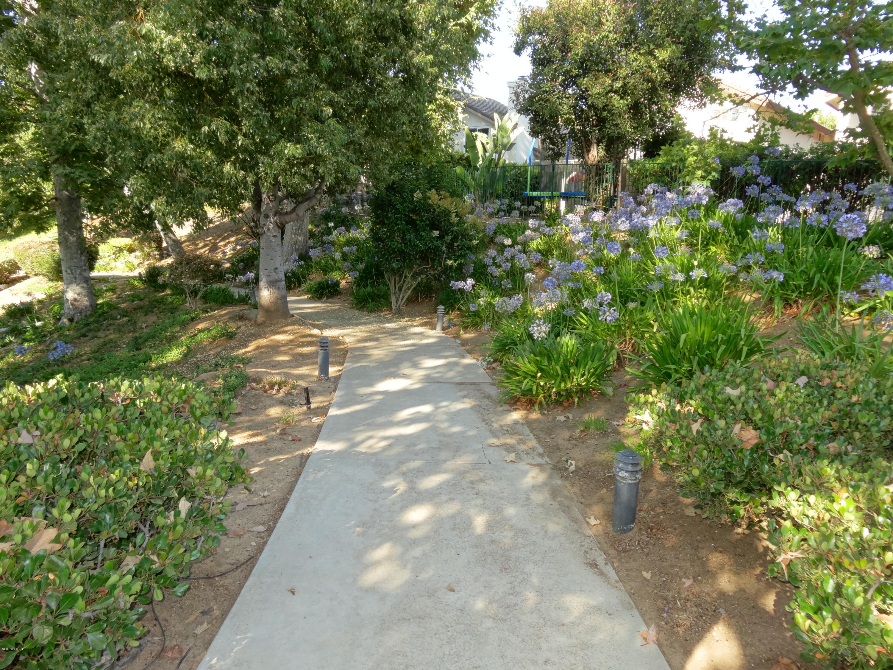 32 Valley Crest Road Simi Valley, CA 93065 - Photo 38 of 39 a view of a yard with plants and trees