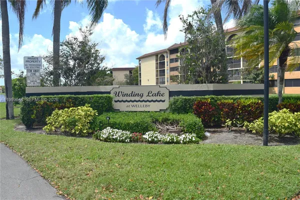 $1,800 | 10013 Winding Lake Road, Unit 102, Sunrise, FL 33351