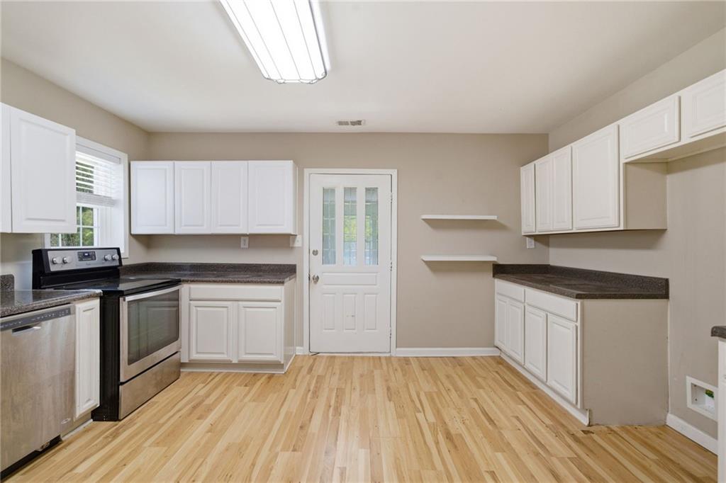 3162 Fence Road Dacula, GA 30019 - Photo 9 of 28