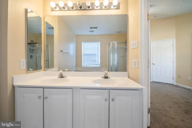 $2,600 | 5224 Leavers Court, Rosedale, MD 21237