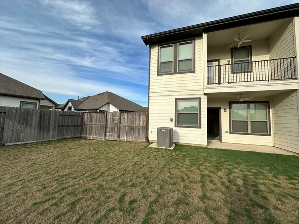 $2,500 | 9442 Starlight Oak Drive, Missouri City, TX 77459