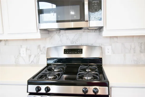 $2,500 | 9442 Starlight Oak Drive, Missouri City, TX 77459