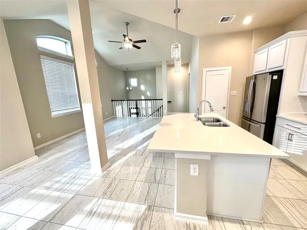 $2,500 | 9442 Starlight Oak Drive, Missouri City, TX 77459