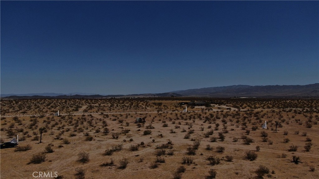 3510 Saddleback Road Joshua Tree, CA 92252 - Photo 15 of 30 Gallery Image 15