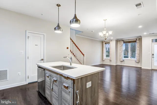 $549,900 | 23586 Waterford Downs Terrace, Ashburn, VA 20148