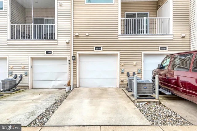 $549,900 | 23586 Waterford Downs Terrace, Ashburn, VA 20148