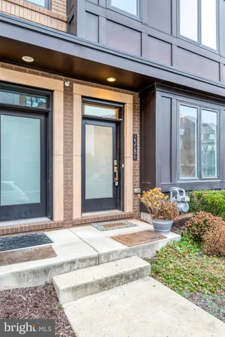 $549,900 | 23586 Waterford Downs Terrace, Ashburn, VA 20148