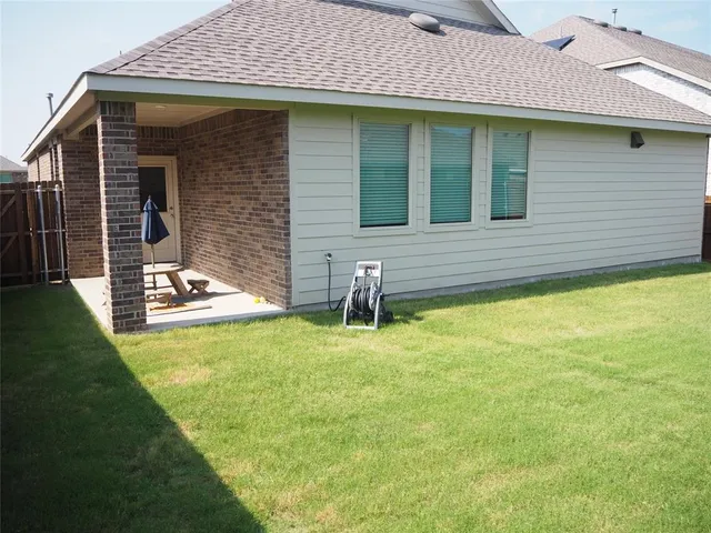 $2,100 | 1116 Mesquite Lane, Princeton, TX 75407