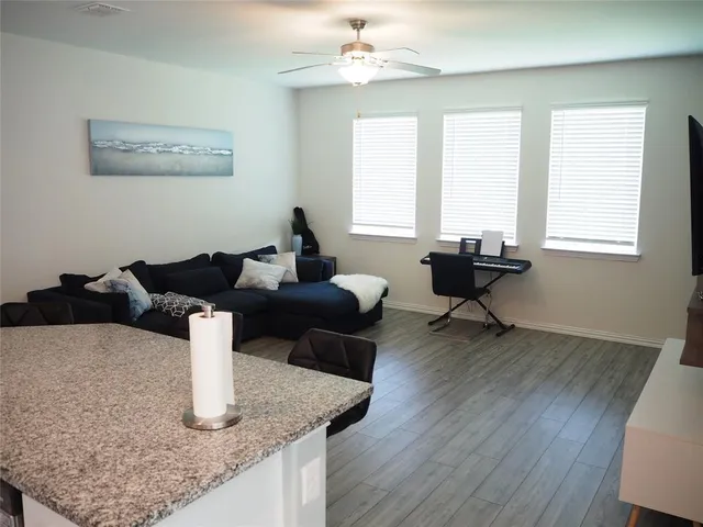 $2,100 | 1116 Mesquite Lane, Princeton, TX 75407