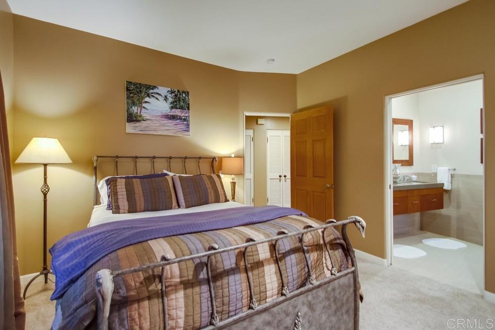 670 Georgine Road Fallbrook, CA 92028 - Photo 19 of 25 Another En Suite guest room with private bathroom
