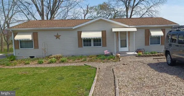 $250,000 | 16 Ray Drive, Denver, PA 17517