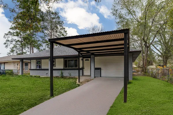 $250,000 | 511 Wagers Street, Conroe, TX 77301