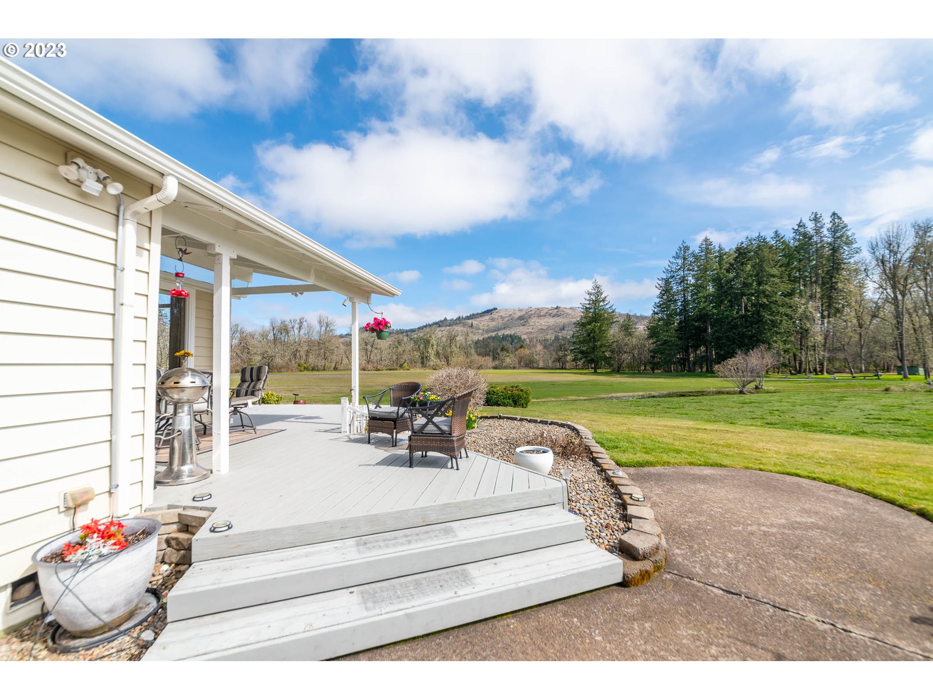 85721 Hampstead Lane Eugene, OR 97405 - Photo 12 of 45 a view of a swimming pool with a patio