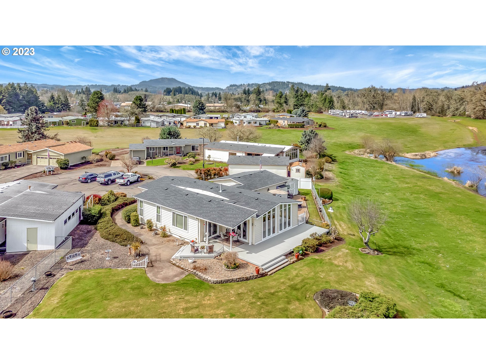 85721 Hampstead Lane Eugene, OR 97405 - Photo 42 of 45 a view of a swimming pool with an ocean view