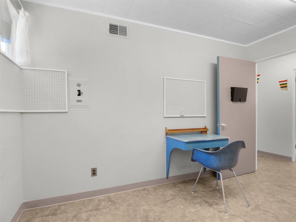 5973 Walworth Road Ontario, NY 14519 - Photo 12 of 44