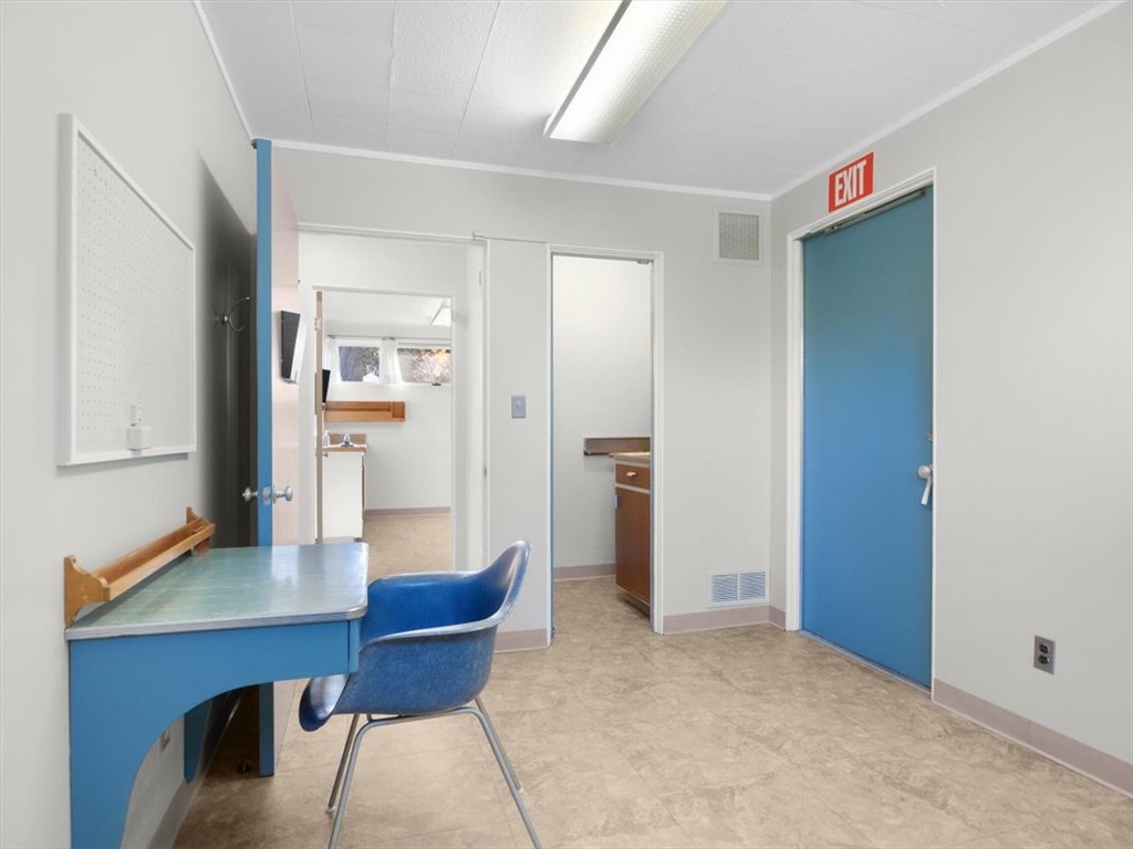 5973 Walworth Road Ontario, NY 14519 - Photo 13 of 44